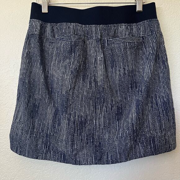 Athleta Blue Batik Midtown Skort Size 4 - Picture 6 of 8